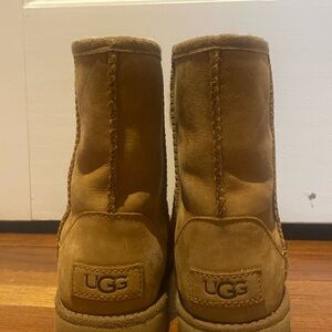 Uggs Kids Classic II